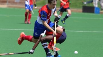 Hokej na trawie: zasady gry zaklęte w zielonym polu