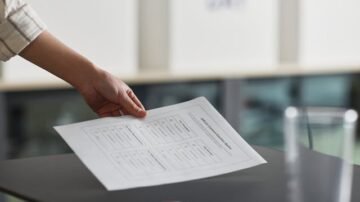 Tusk wbija szpilę Kaczyńskiemu. Jeden sondaż i cała narracja PiS się sypie?