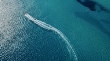 Narty wodne – sport na styku adrenaliny i precyzji