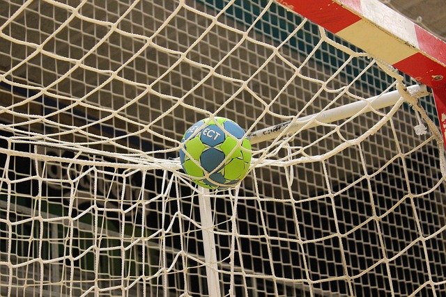 Piłka ręczna – zasady gry, które warto znać