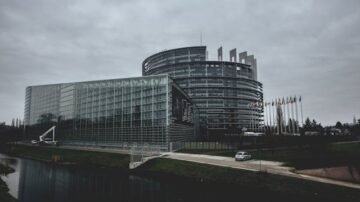 Orban blokuje plan KE. „Propozycja jest martwa” – unijny spór o rosyjskie aktywa i pomoc Ukrainie