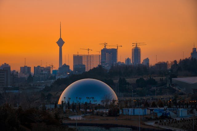 Cieśnina, której nie widać na co dzień – a która zatrzymuje pół świata