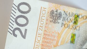 KSeF na telefon. Urzędy sięgają po miękkie narzędzia