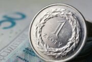 Zakupy znów tańsze. Koszyk pierwszy raz w tym roku spadł poniżej 100 zł