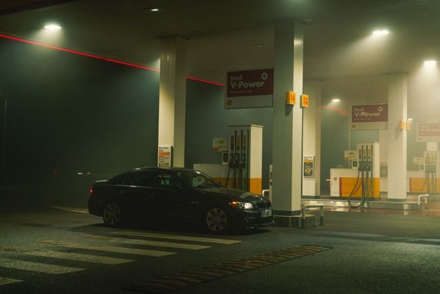 Ropa drożeje po ataku w cieśninie Ormuz
